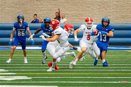 RSEQ Football Universitaire - Carabins-UdM (43) vs (11) Redbirds-McGill - 1ere mi-temps