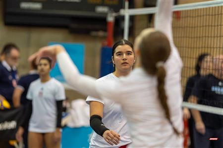 RSEQ - 2023 Volley F - Université de Montréal (1) vs (3) McGill University - R3 (Avant Match)