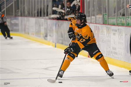 Lévis (0) vs (3) Séminaire Saint-François