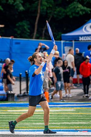 RSEQ Football Universitaire - Carabins-UdM (43) vs (11) Redbirds-McGill - Cheerleading - Crowd - Hal