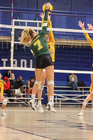 UQAM Invitational 2022 - Vert et Or