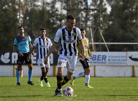 AFA - 1B - Flandria (0) vs (2) Almirante Brown