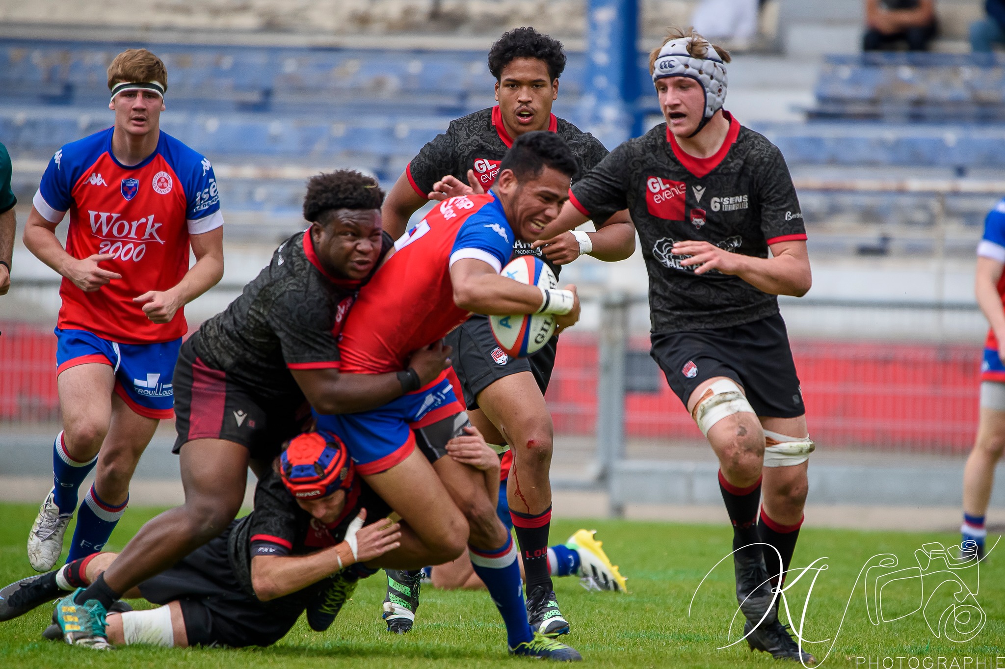  FC Grenoble Rugby - Lyon Olympique Universitaire - Rugby - 2023 CRABOS FCG (21) vs (15) LOU (#2023CRABOSFCGLOU04) Photo by: Karine Valentin | Siuxy Sports 2023-04-29
