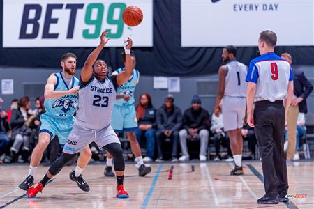 James Jones - Basketball - TBL - Montreal Toundra (95) vs (104) Syracuse Stallions (Game 2) - 1st half - Montreal - Syracuse