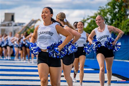RSEQ Football Universitaire - Carabins-UdM (43) vs (11) Redbirds-McGill - Cheerleading - Crowd - Hal