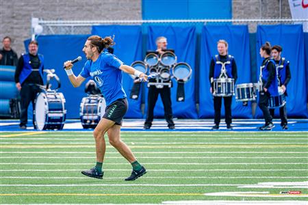RSEQ Football Universitaire - Carabins-UdM (43) vs (11) Redbirds-McGill - Cheerleading - Crowd - Hal