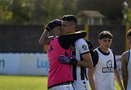 AFA - 1B - FLANDRIA (2) VS (1) Brown PM