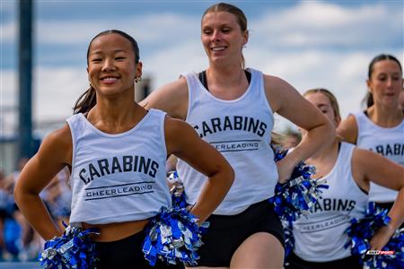 RSEQ Football Universitaire - Carabins-UdM (43) vs (11) Redbirds-McGill - Cheerleading - Crowd - Hal