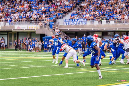 RSEQ Football Universitaire - Carabins-UdM (43) vs (11) Redbirds-McGill - 1ere mi-temps