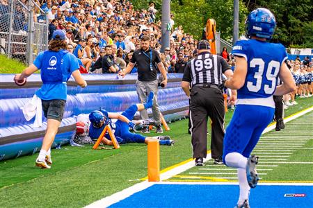 RSEQ Football Universitaire - Carabins-UdM (43) vs (11) Redbirds-McGill - 2eme mi-temps