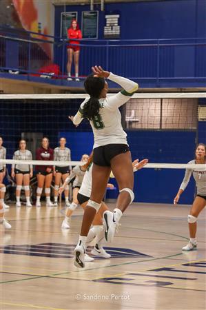 UQAM Invitational 2022 - Vert et Or