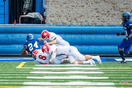 RSEQ Football Universitaire - Carabins-UdM (43) vs (11) Redbirds-McGill - 1ere mi-temps