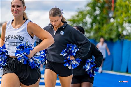 RSEQ Football Universitaire - Carabins-UdM (43) vs (11) Redbirds-McGill - Cheerleading - Crowd - Hal