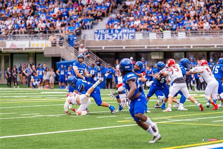 RSEQ Football Universitaire - Carabins-UdM (43) vs (11) Redbirds-McGill - 1ere mi-temps