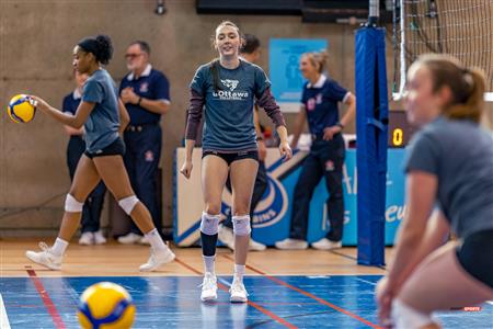 RSEQ - Volley Fém - UdM (2) vs (3) U. Ottawa - Reel 1 (Avant Match)