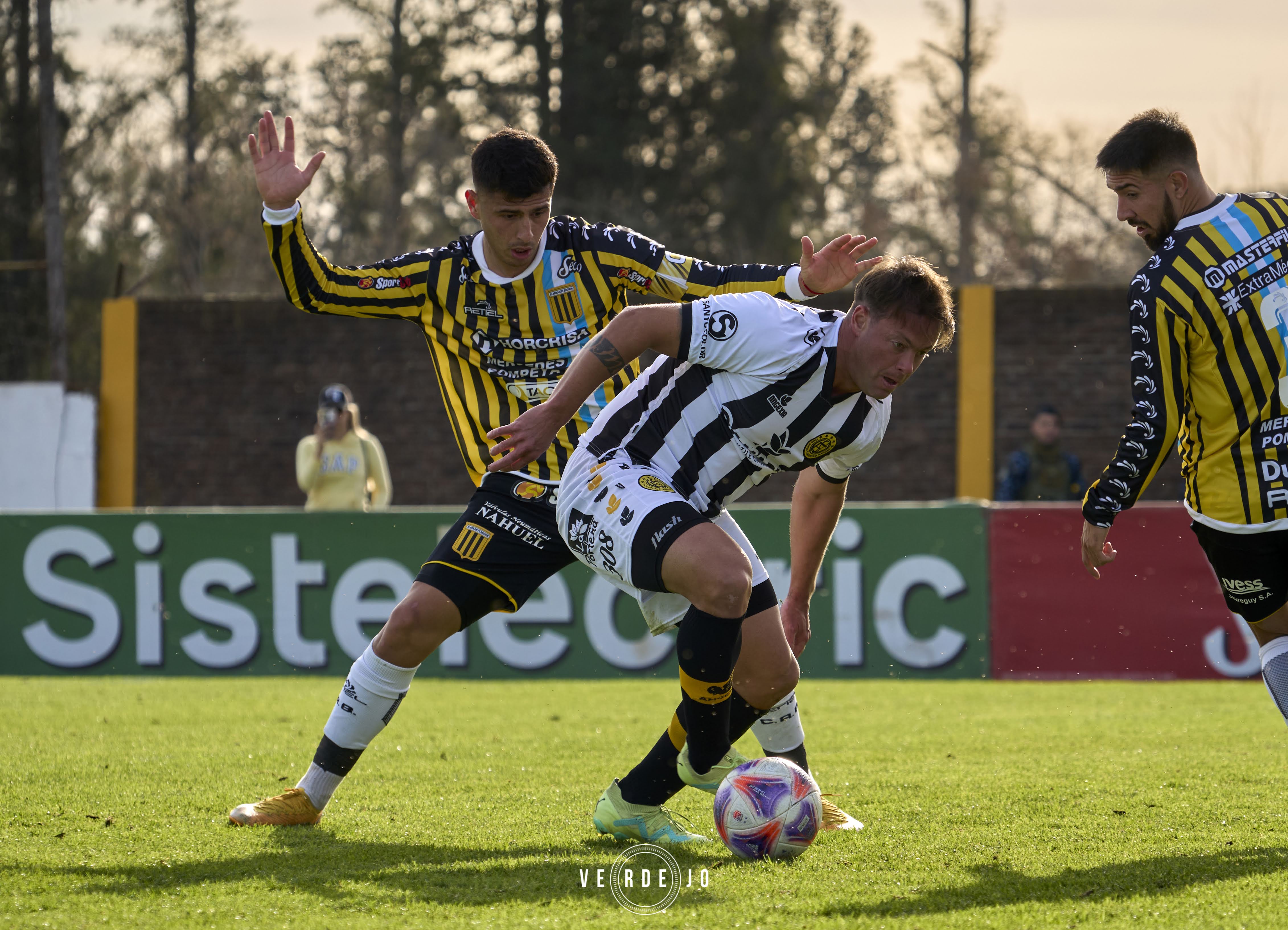  CSyD Flandria - Almirante Brown - Soccer - AFA - 1B - Flandria (0) vs (2) Almirante Brown (#AFA20231BFLAAB07) Photo by: Ignacio Verdejo | Siuxy Sports 2023-07-23
