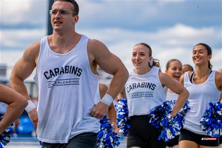 RSEQ Football Universitaire - Carabins-UdM (43) vs (11) Redbirds-McGill - Cheerleading - Crowd - Hal