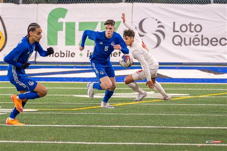 RSEQ - 2023 Final Soccer Univ. Masc - UdM (1) vs (2) UQTR - Reel A