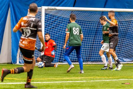 QSL - CS Pointe St-Charles (2) vs (9) Bandjos FC Div 3