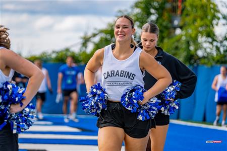 RSEQ Football Universitaire - Carabins-UdM (43) vs (11) Redbirds-McGill - Cheerleading - Crowd - Hal