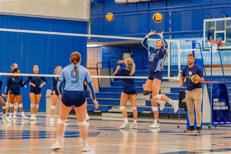 Match hors-concours - UQAM vs Queen's University