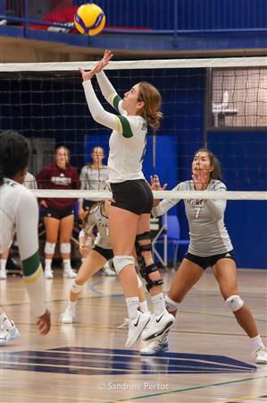 UQAM Invitational 2022 - Vert et Or