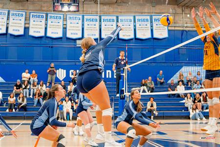 Match hors-concours - UQAM vs Queen's University