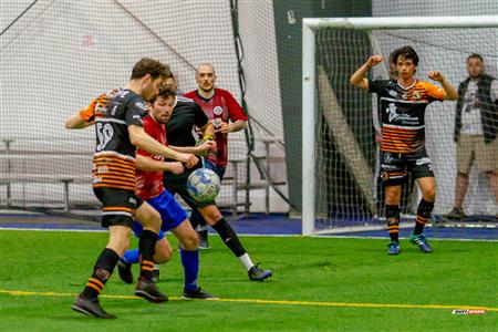 QSL - DIV 2 - FINALS - BANDJOS FC  VS Union Sportive de Montréal