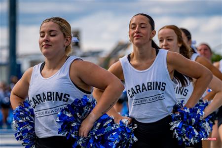 RSEQ Football Universitaire - Carabins-UdM (43) vs (11) Redbirds-McGill - Cheerleading - Crowd - Hal